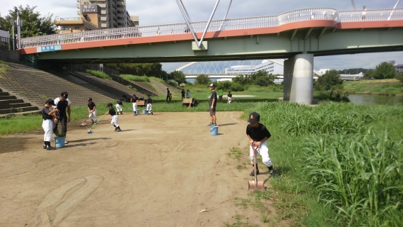 河川敷清掃